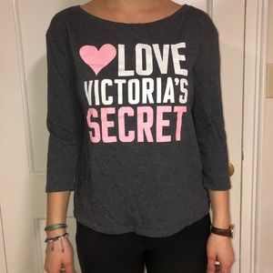 ⭐️NEVER WORN ⭐️ Victoria’s Secret pajama shirt